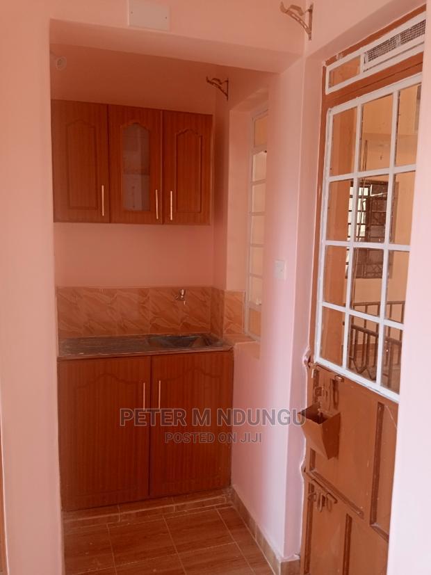 Modern Bedsitter to Let