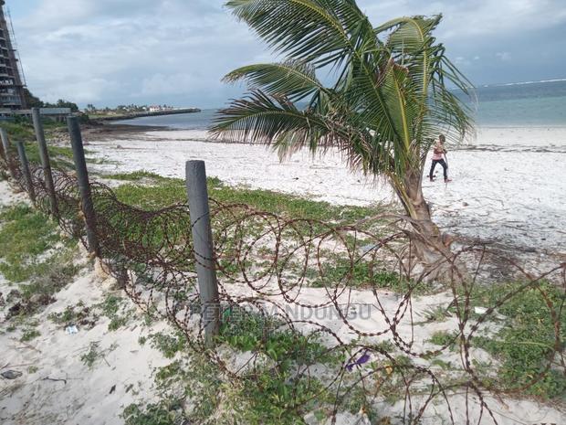 Nyali Sandy Beach , 5 Acres