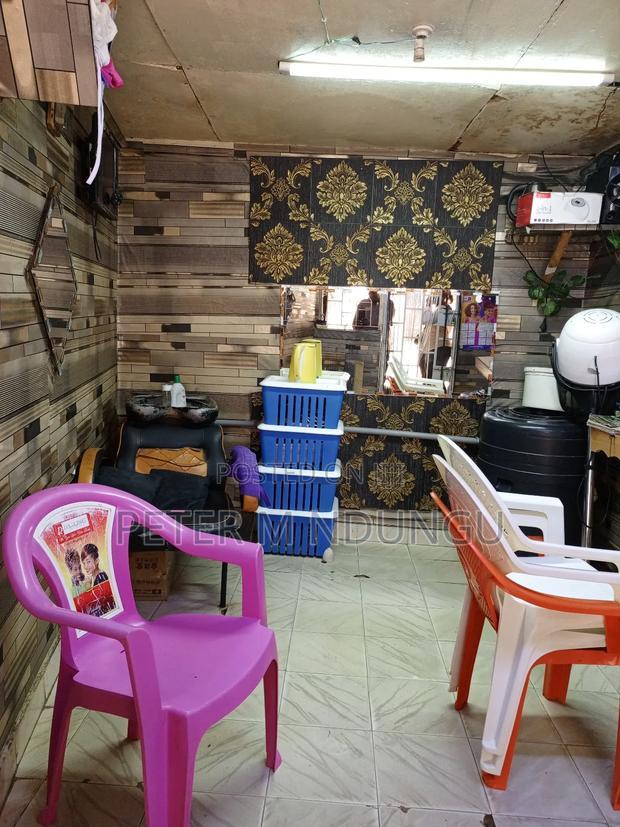 Salon on Quick Sale