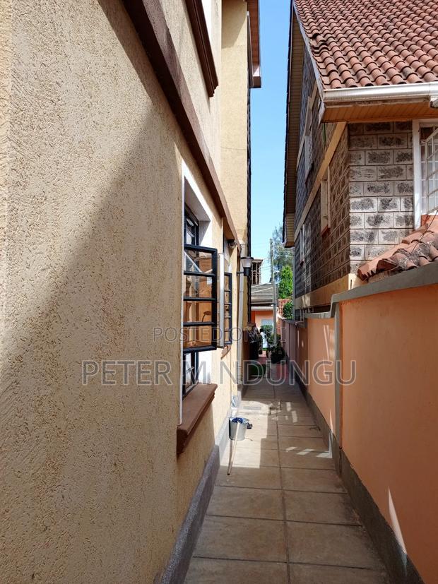5bdrm Maisonette in Kamiti Ridge Estate, Kiambu / Kiambu for sale