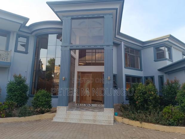 7bdrm Maisonette in Runda, Kiambu / Kiambu for sale