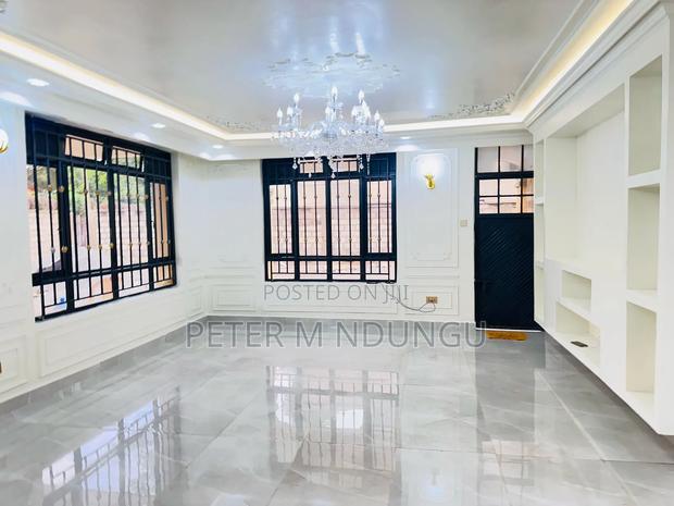 7bdrm Maisonette in Ridgeways for rent