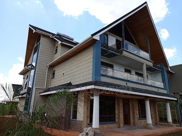 5bdrm Maisonette in Daykio Bustani, for sale