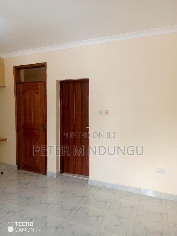 3bdrm Block of Flats in Thome for rent