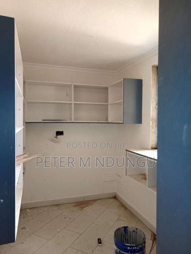 5bdrm Maisonette in Daykio Bustani, for sale