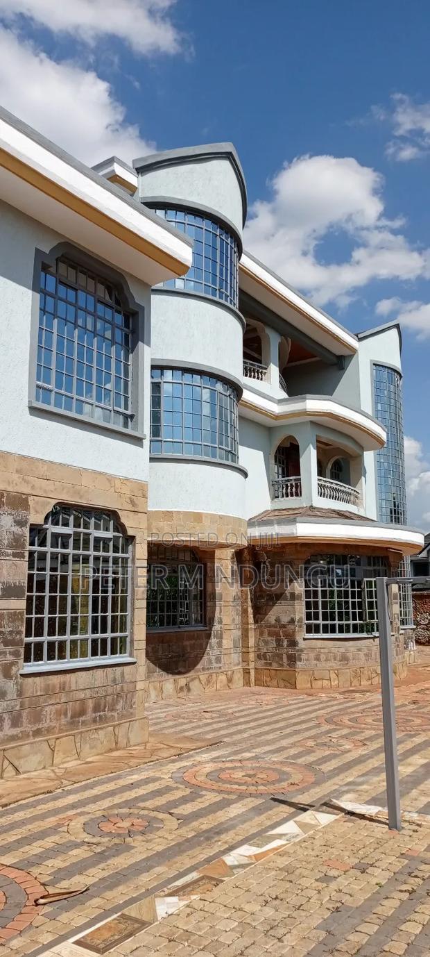 7bdrm Mansion in Muthaiga North, Nairobi Central for rent