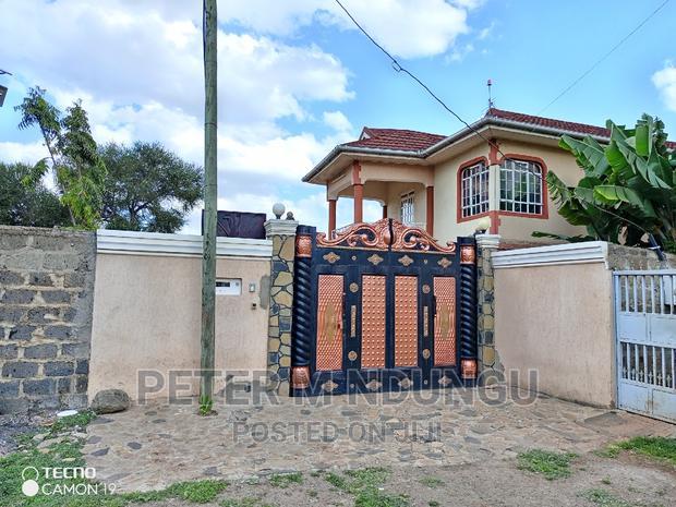 5bdrm Maisonette in Kwa Kairu for sale