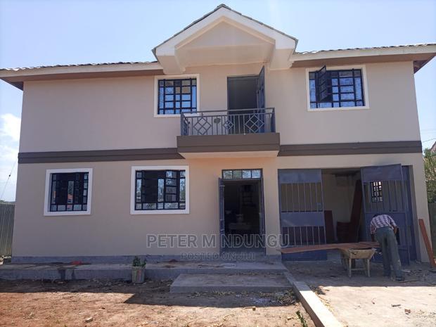 5bdrm Maisonette in Karatina Town for Sale