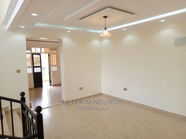 6bdrm Maisonette in Membley Estate for sale