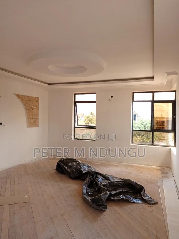 5bdrm Maisonette in Daykio Bustani, for sale