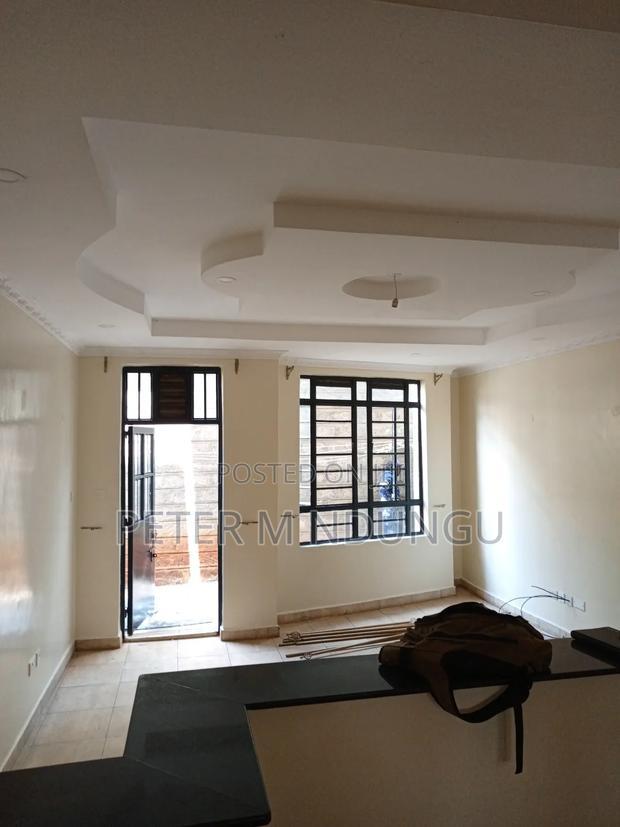 4bdrm Duplex in Thome for rent