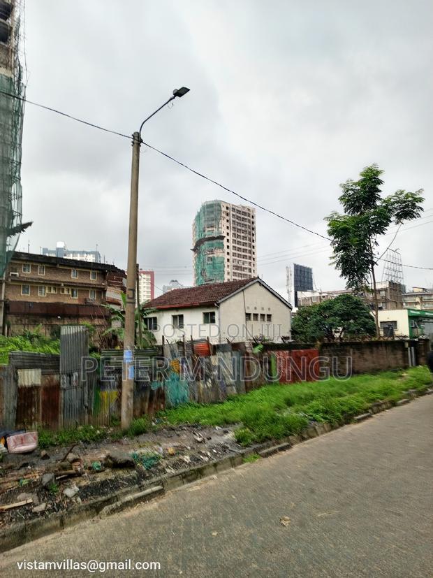 Eastleigh Prime Plot on Sale, 63*140