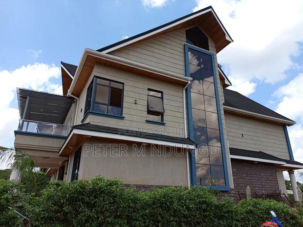 5bdrm Maisonette in Daykio Bustani, for sale