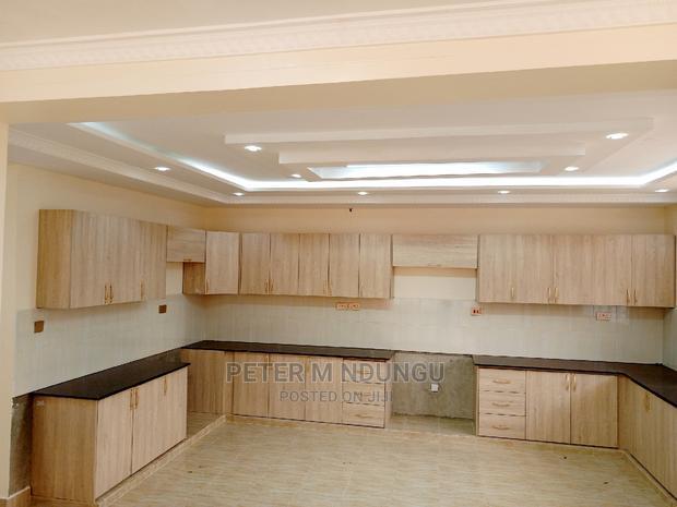 6bdrm Maisonette in Membley Estate for sale