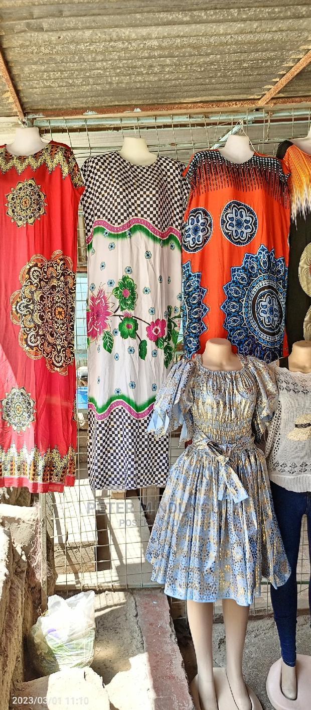 Boutique on Sale,Prime Location
