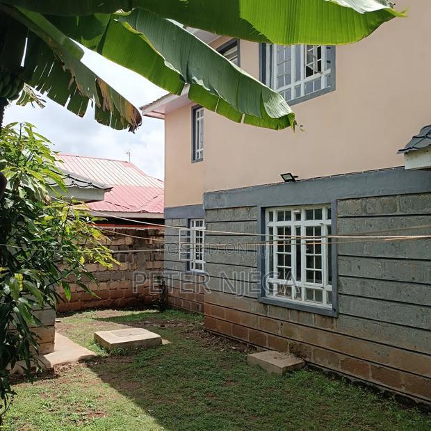 5 Bedroom Maisonette in Kiserian