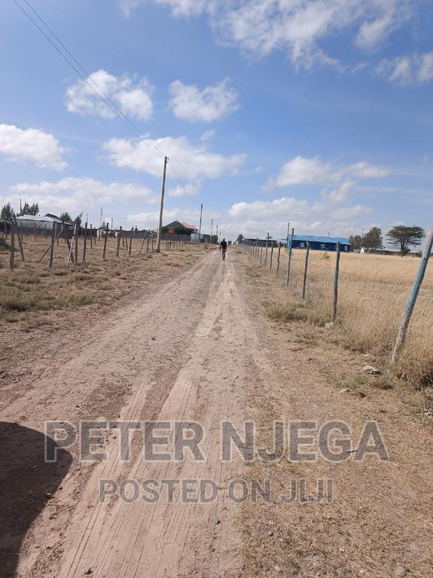 50x100 Plots in Kitengela Korompoi at 1.2m