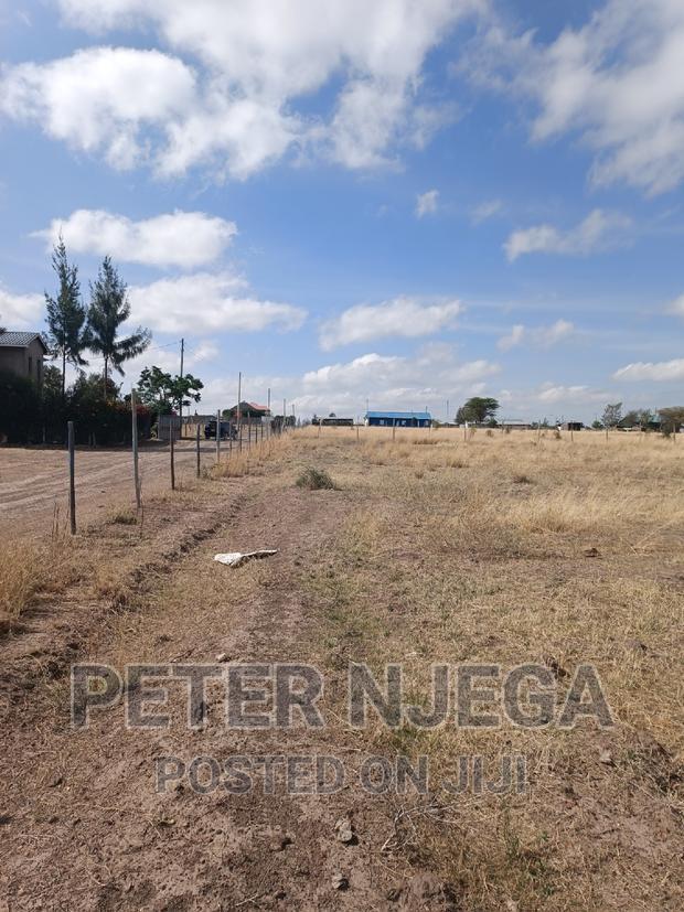 50x100 Plots in Kitengela Korompoi at 1.2m