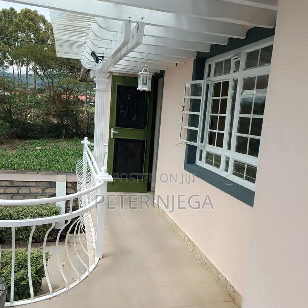 5 Bedroom Maisonette in Kiserian