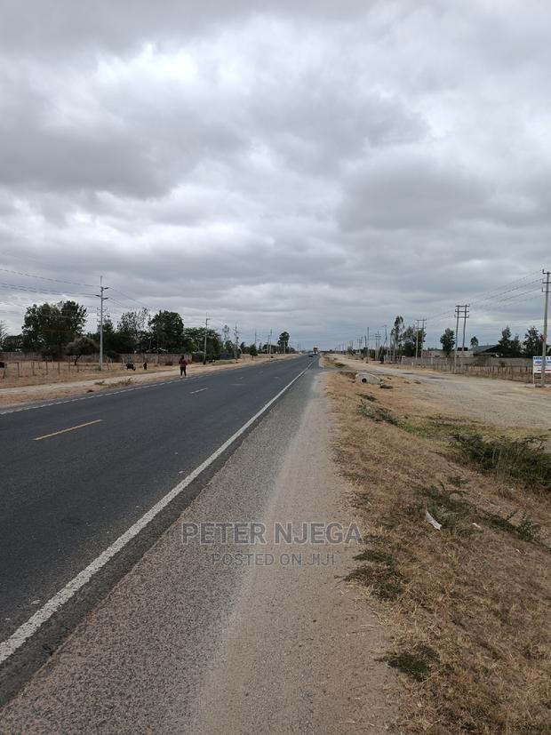 6 Acres Touching Tarmac in Kitengela Yukos Kisaju