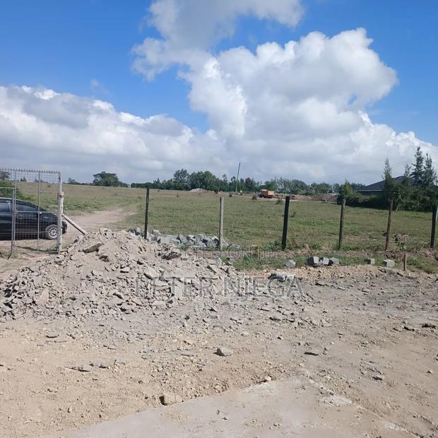 1/2 an Acre in Kitengela Korompoi