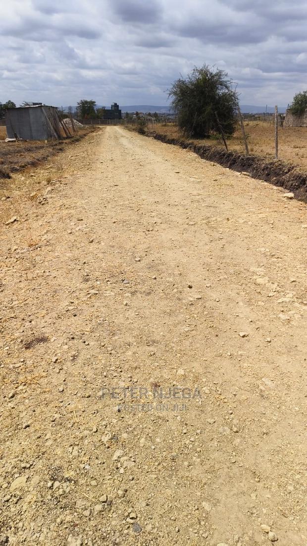 50x100 Plot for Sale in Acacia Kitengela at 1.8m