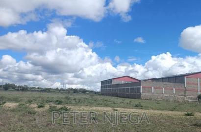 Several Plots in Kitengela KAG University