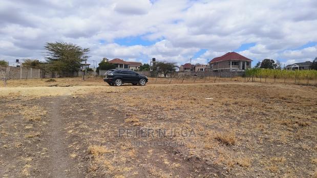 50x100 Plot for Sale in Acacia Kitengela at 1.8m