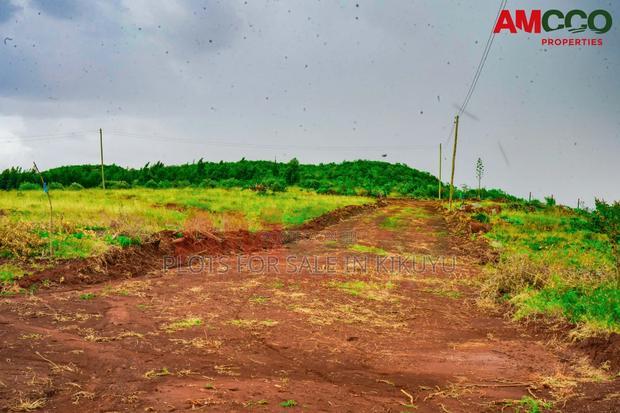 Kamangu 50x100 Plots With Ready Genuine Titles