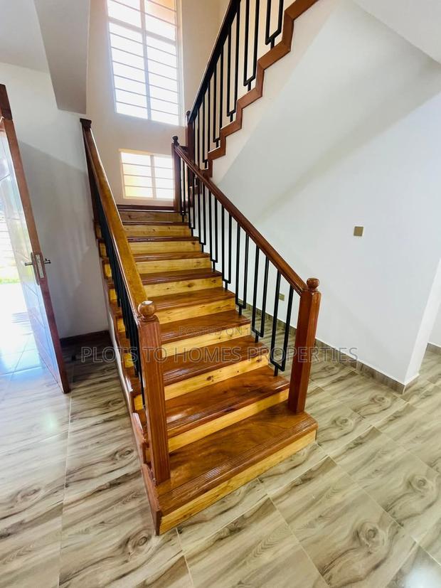 4bdrm Maisonette in Peponi View Villas, Karai for sale