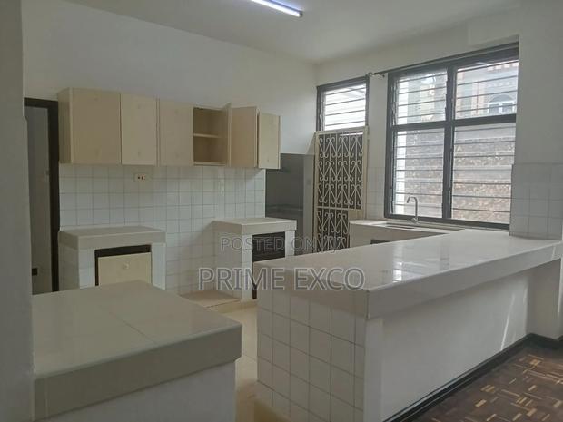 4bdrm Mansion in Nyali for rent