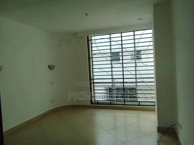 4bdrm Duplex in Nyali for sale