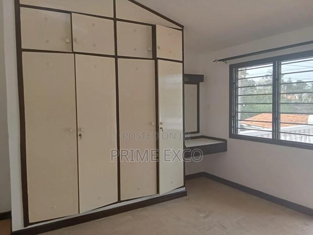 4bdrm Mansion in Nyali for rent