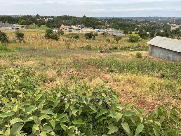 Prime 76ft by 100 Fts Residential Plot for Sale in Kamangu