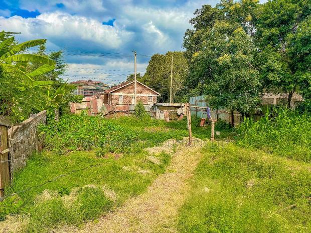 Prime Commercial Plot Touching Tarmac for Sale in Kinoo.