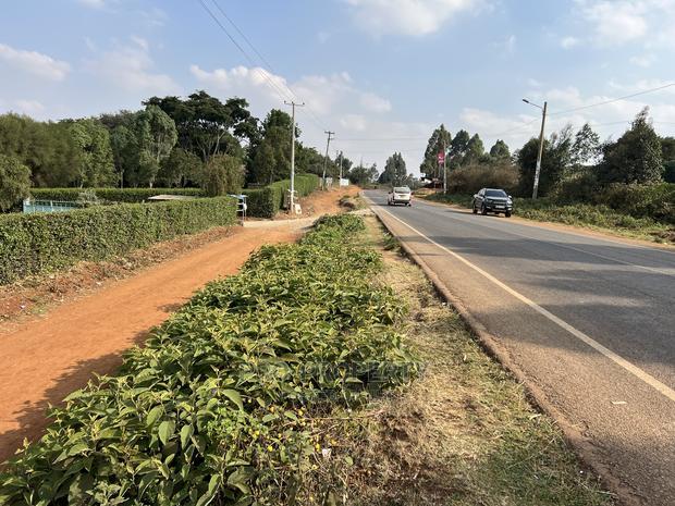 Commercial 100x100ft for Sale in Kikuyu,Thigio.
