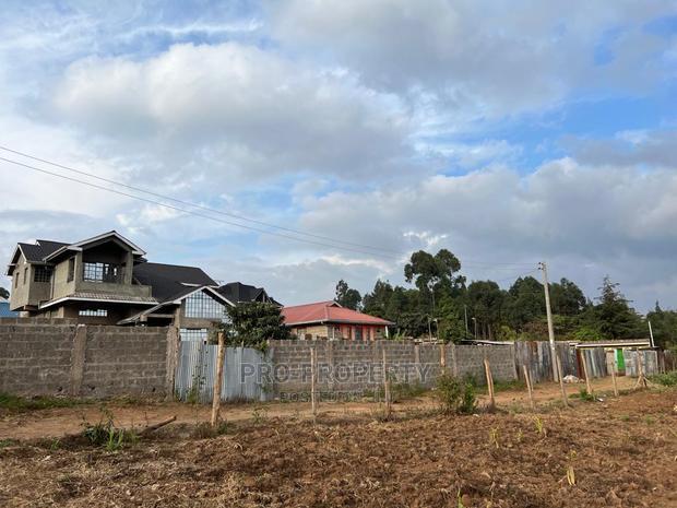 Gikambura Residential Plot for Sale 50 by 100 Fts.