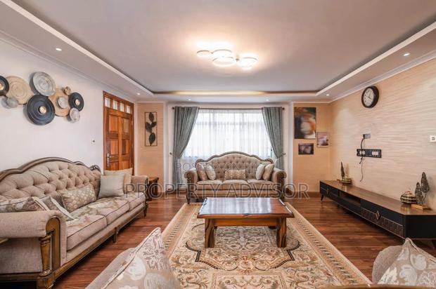 5bdrm Mansion in Chyuna Estate, Kitengela for sale