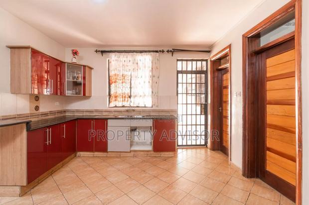 4bdrm Villa in Karen, Nairobi Central for sale