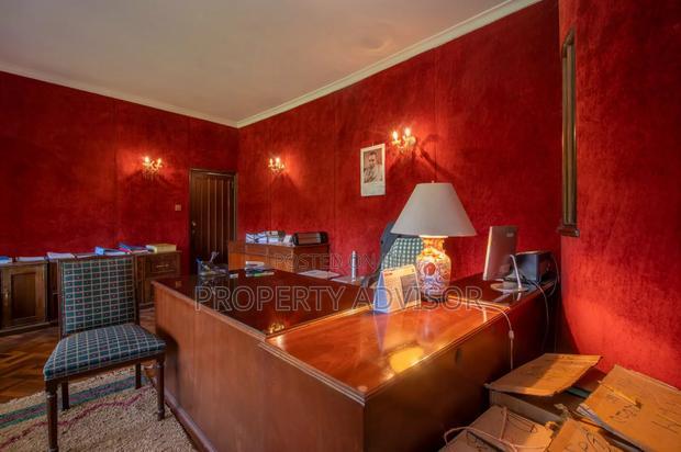 5bdrm House in Kiambu Road, Nairobi Central for sale