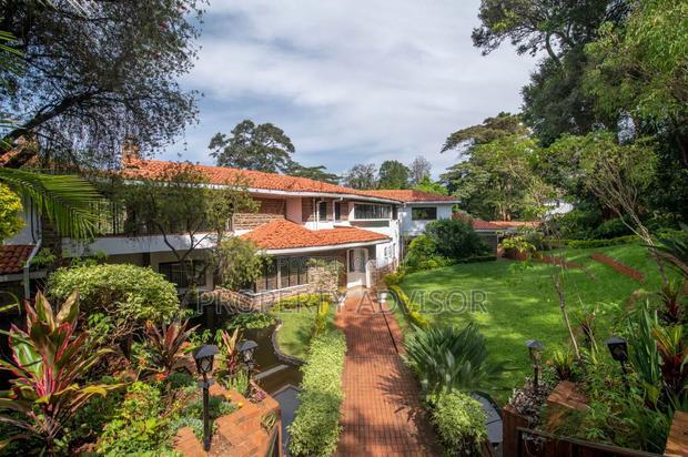 5bdrm House in Kiambu Road, Nairobi Central for sale
