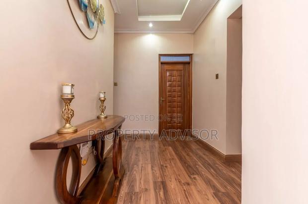 5bdrm Mansion in Chyuna Estate, Kitengela for sale