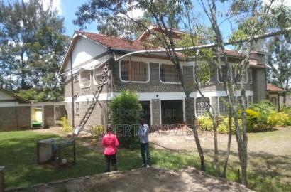 13bdrm Mansion in Mayeast Road, Karen C for rent