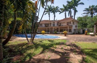 3bdrm Mansion in 3 Acres Muthaiga for sale