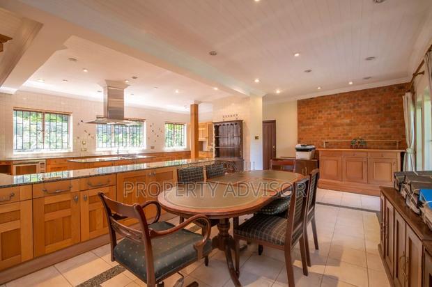 5bdrm House in Kiambu Road, Nairobi Central for sale