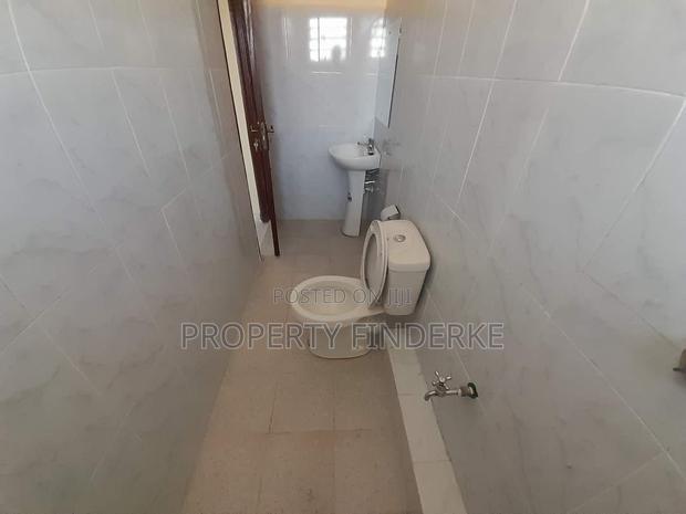 3bdrm Bungalow in Kitengela for sale