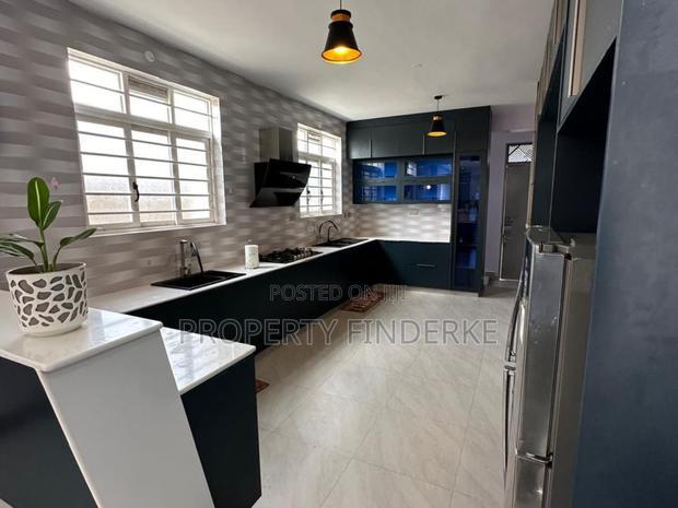 5bdrm Maisonette in Kitengela for sale