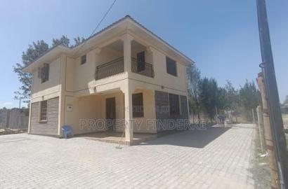 5bdrm Maisonette in Kitengela for sale