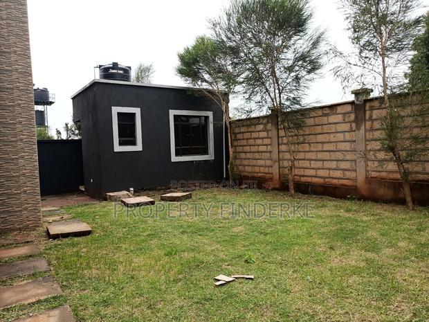 4bdrm Townhouse/Terrace in Kibiku for sale
