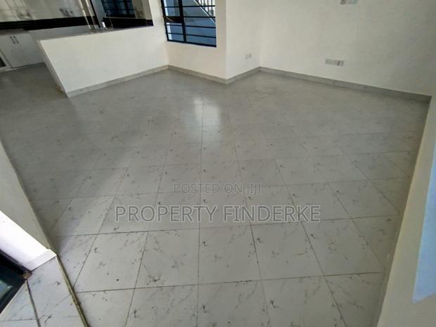 4bdrm Bungalow in Kimbo for sale